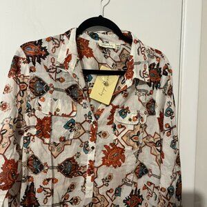 NWT DAISY COTTON LIGHT LONG SLEEVE OR 3/4 , half buttons SZ M